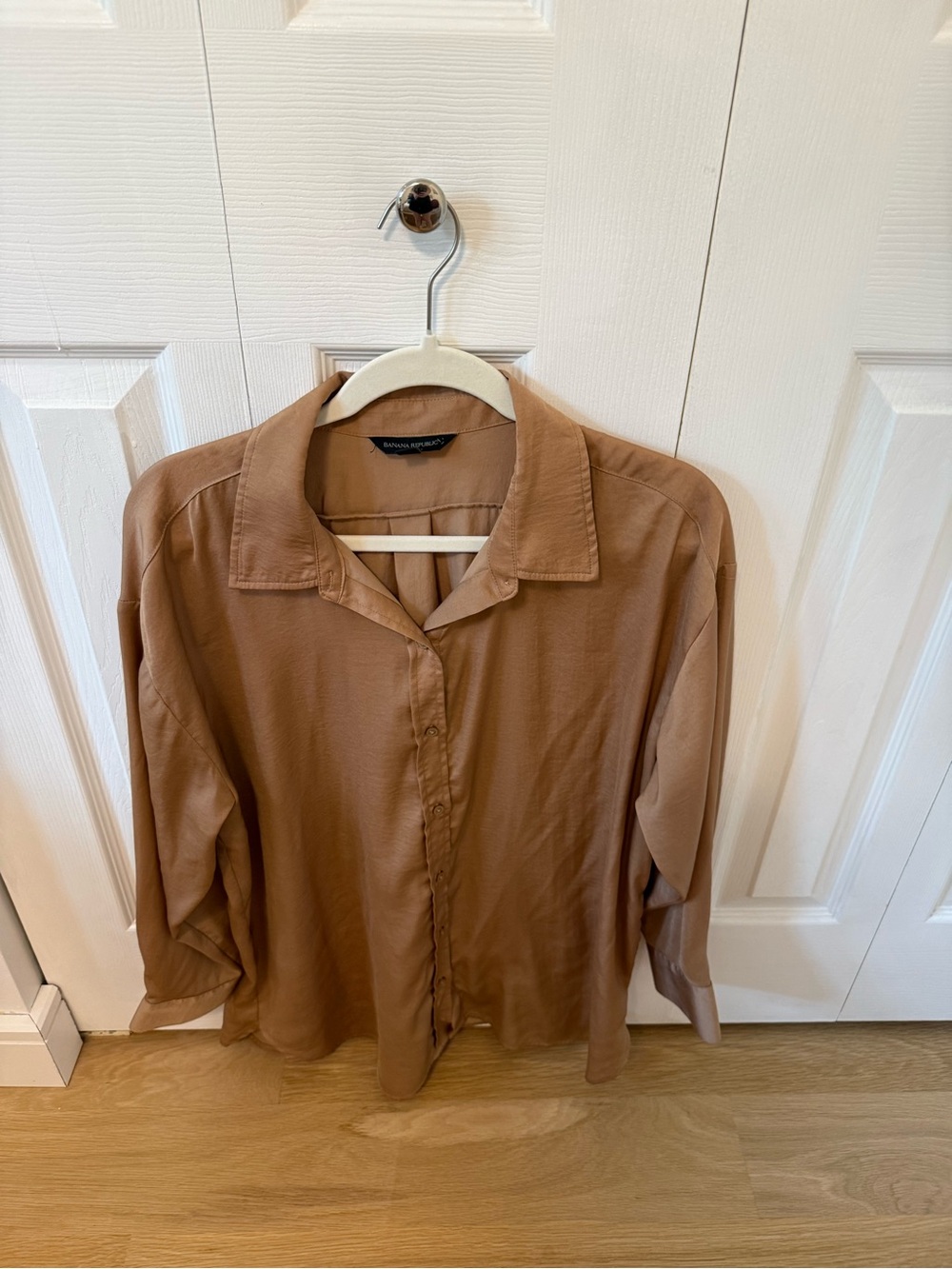 Banana Republic Women’s Satin Tan Button-Down Shirt, Large Petite